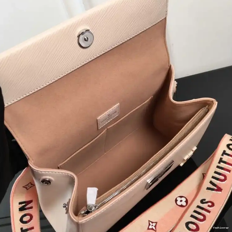 Fashionrep Bag LV 2208DJ0008 0819